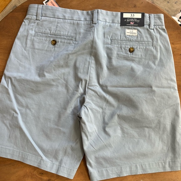 NWT Vineyard Vines Men 9” Breaker Shorts - Picture 5 of 7